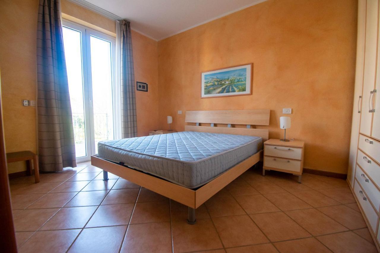 Lato Soleggiato @Gardazzurro Apartment Паденге сул Гарда Екстериор снимка
