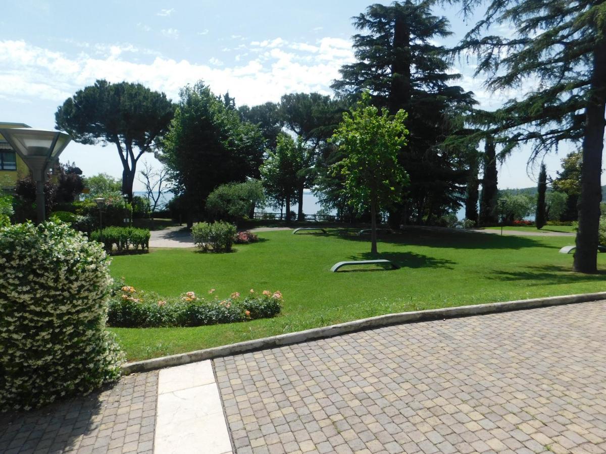 Lato Soleggiato @Gardazzurro Apartment Паденге сул Гарда Екстериор снимка