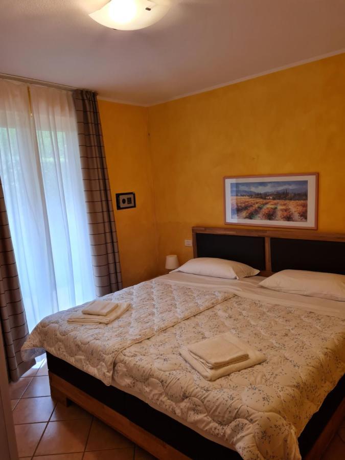 Lato Soleggiato @Gardazzurro Apartment Паденге сул Гарда Екстериор снимка